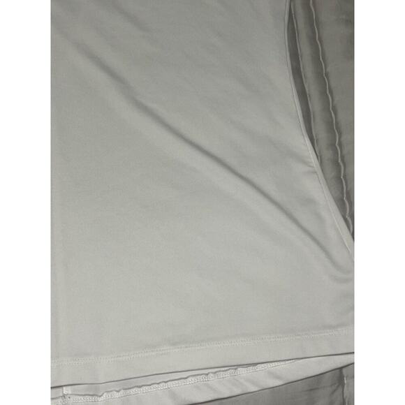 Under Armour Heat Gear Polo White Women's Size Large Excellent condition No flaw - Picture 6 of 8